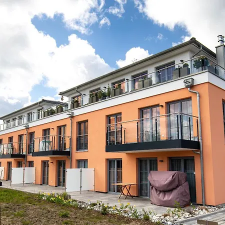 Alte Fischfabrik Mehrzeit Am Bodden * Lauterbach (Rugen)